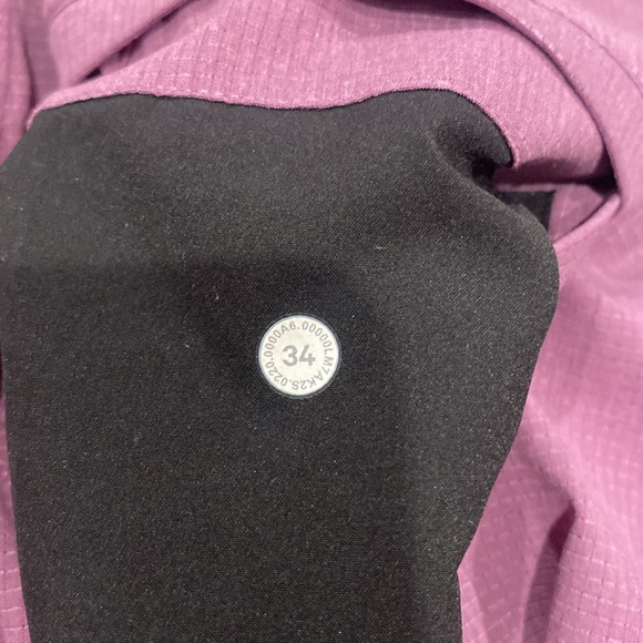 Lululemon mens tech shorts - Picture 4 of 4